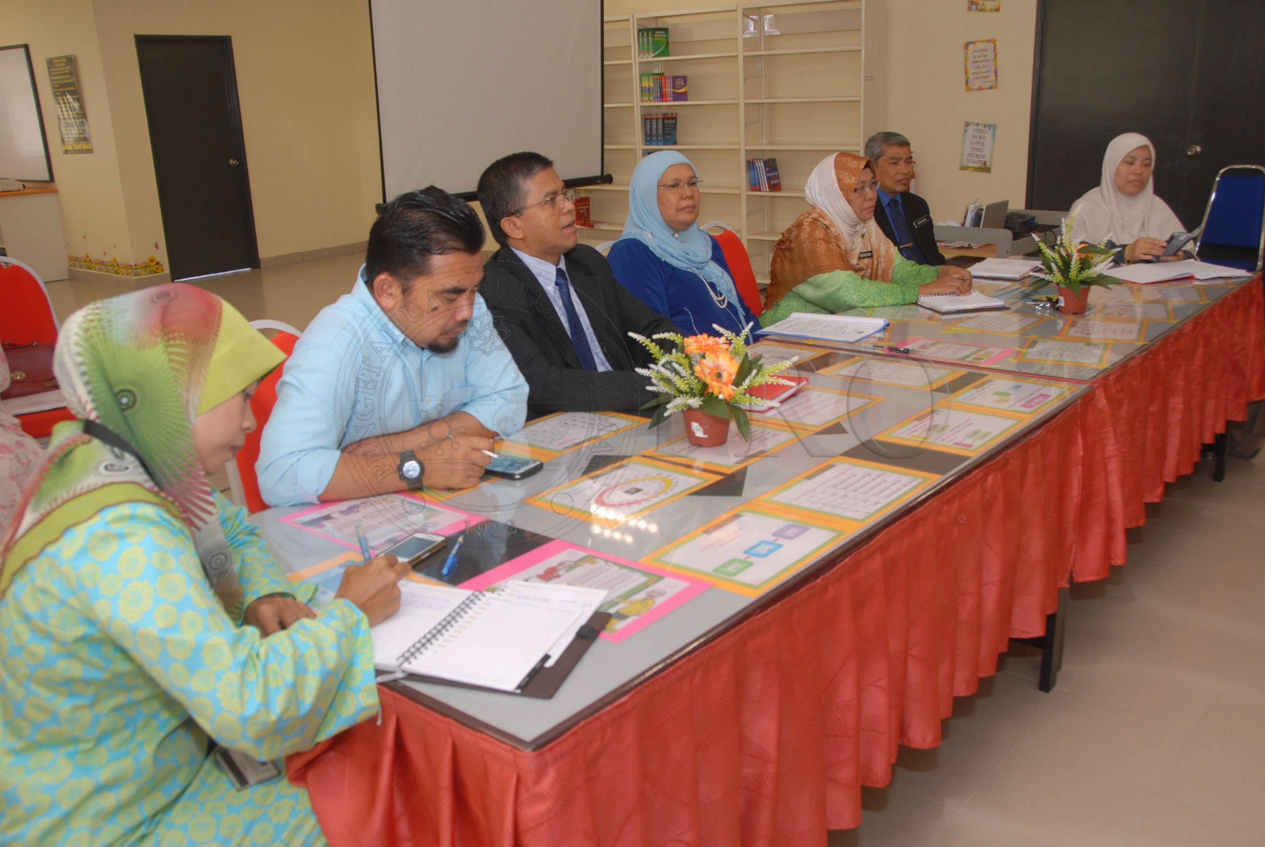 PRO 14 01 SEKOLAH FBA 8047